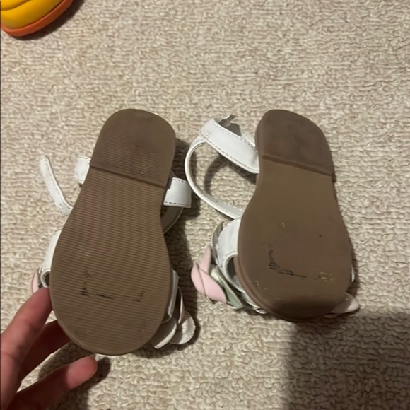 Disney White and Pink Floral Sandals for Kids - Picture 3 of 3